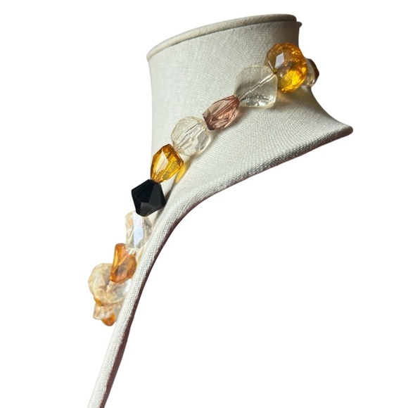 Multicolor Faceted Chunky Beaded Necklace - Picture 3 of 9